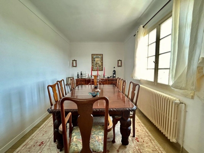 Photos 14 - Touristique - Élégante propriété de village avec 2 gîtes et superbe piscine creusée