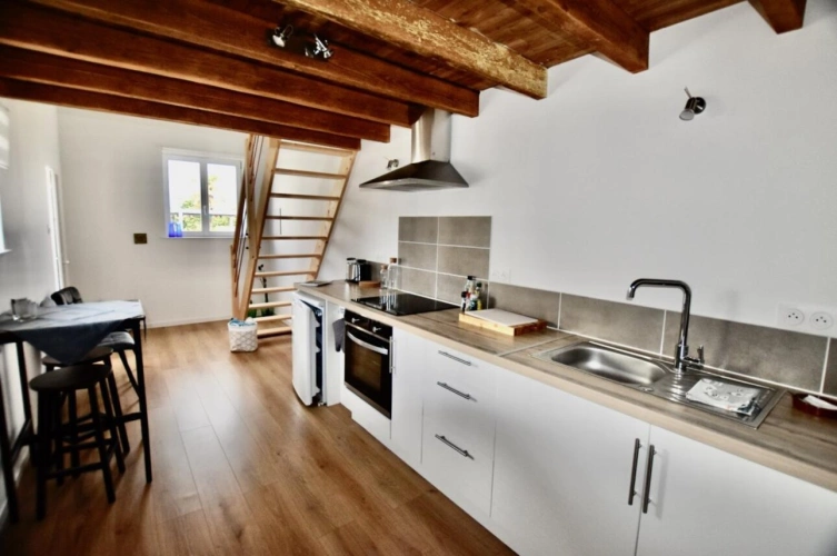 Photos 2 - Touristique - Élégante propriété de village avec 2 gîtes et superbe piscine creusée