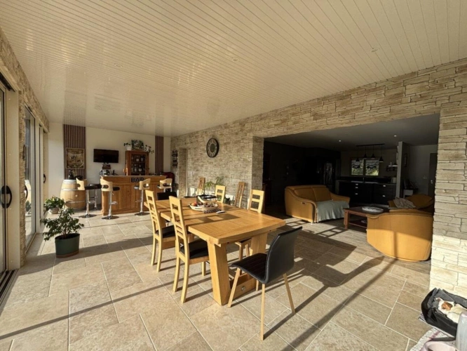 Photos 4 - Rurale - Maison moderne construite en 2018 sur 1,7 hectare avec grand hangar de 372 m²