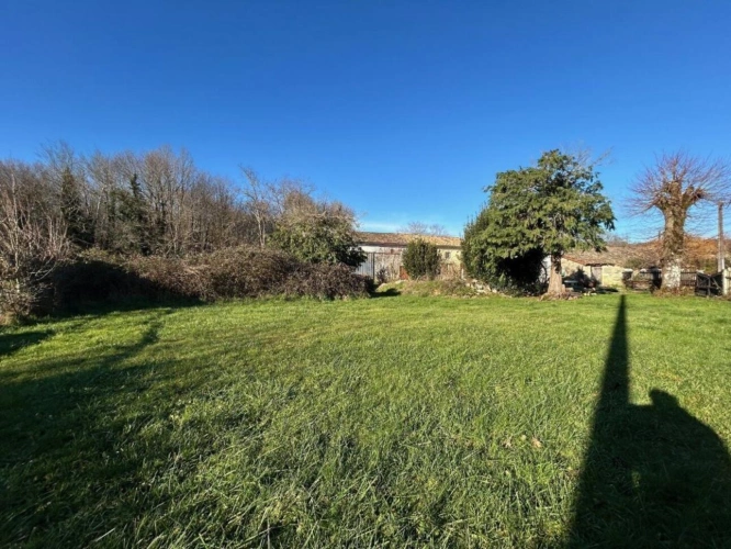 Photos 13 - Rurale - Propriété de caractère avec potentiel de rénovation