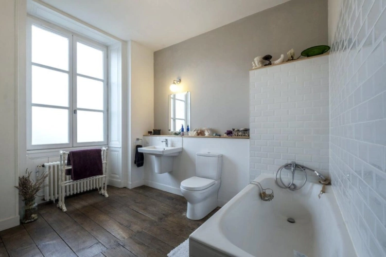 Photos 8 - Prestige - PRIX BAISSÉ - Élégante Maison de Maître, vastes dépendances, jardin, proximité des commerces