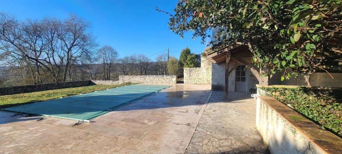 Photos 2 - Prestige - Projet famillial ou exploitation de gîte possible, pour ce très beau hameau à proximité de Roquecor