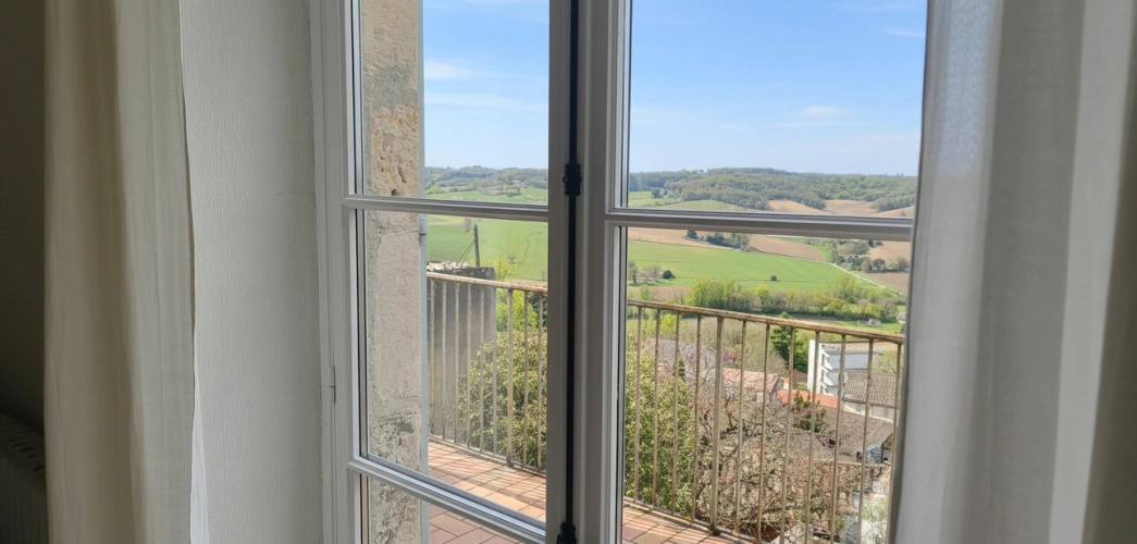 Photos 2 - Rurale - Élégante demeure en pierre du XVIIe siècle avec jardins et vue imprenable à Lauzerte