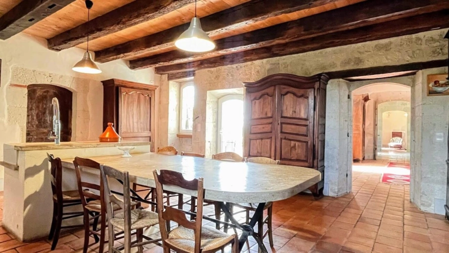 Photos 14 - Touristique - Un art de vivre à la Française - Demeure de Famille ou Chambres d'hôtes