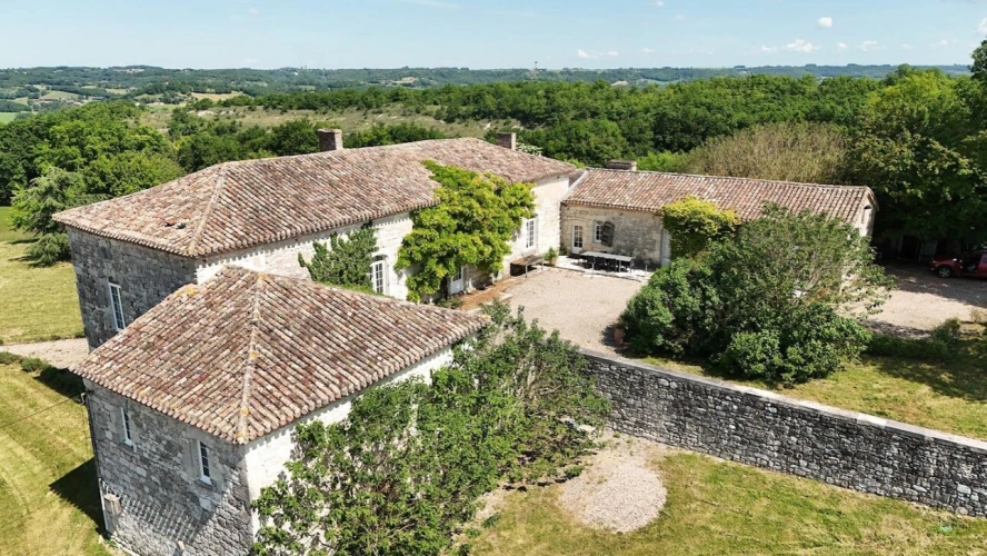 Photos 2 - Touristique - Un art de vivre à la Française - Demeure de Famille ou Chambres d'hôtes