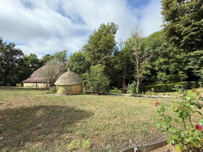 Photos 10 - Touristique - Propriété rare du XVIe siècle