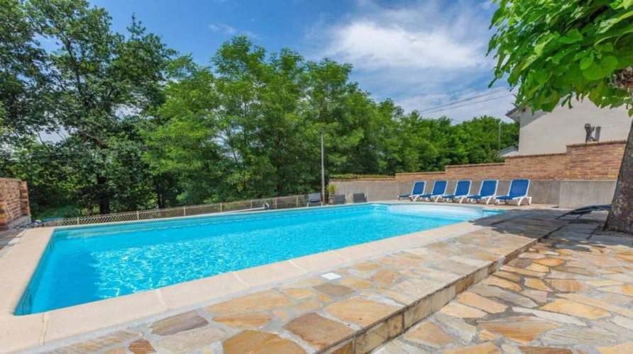 Photos 2 - Rurale - Propriété avec piscine