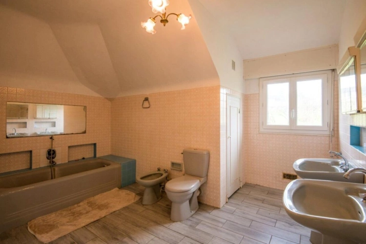 Photos 2 - Rurale - Exlusivité:Maison familiale au coeur  d'un village Corrézien, proche Brive