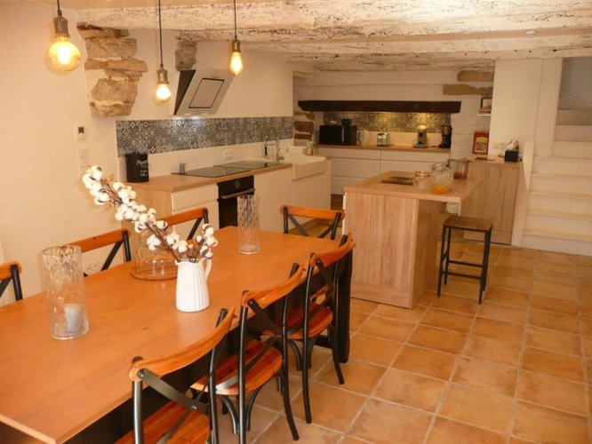Photos 5 - Touristique - Maison de caractère renovée avec gîte et piscine - Salles Courbatiés