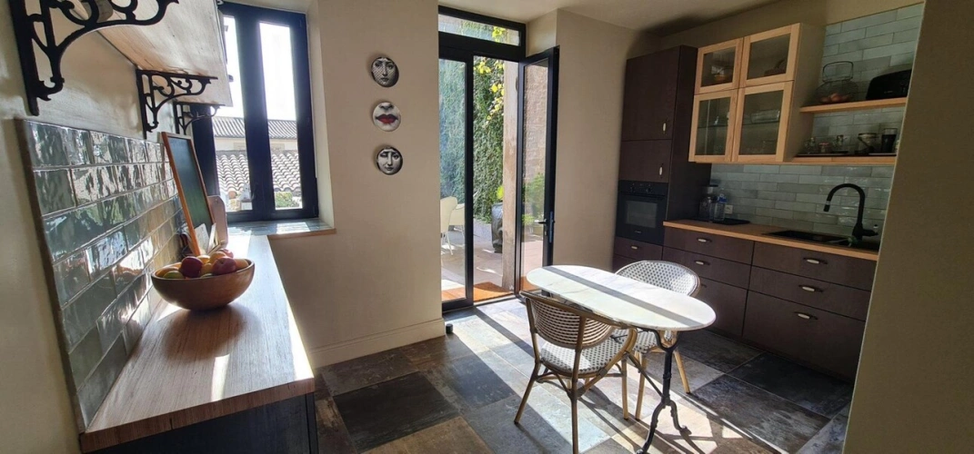 Photos 18 - Prestige - Reve Design dans des Murs Historiques, 5 Chambres, Cour, Piscine et Garage