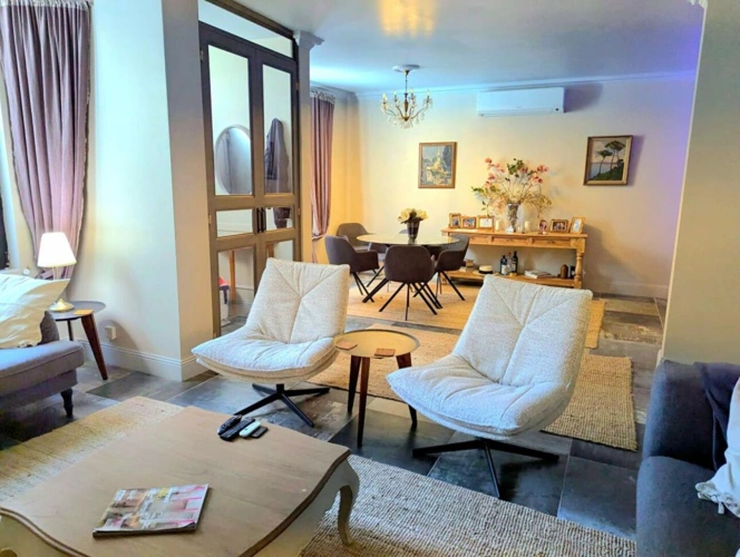 Photos 4 - Prestige - Reve Design dans des Murs Historiques, 5 Chambres, Cour, Piscine et Garage