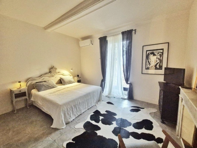 Photos 10 - Prestige - Reve Design dans des Murs Historiques, 5 Chambres, Cour, Piscine et Garage