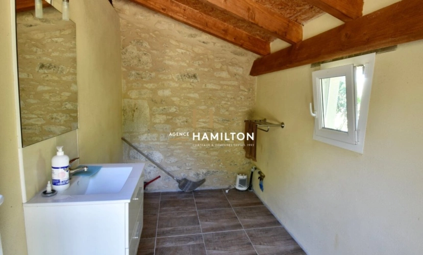 Photos 10 - Rurale - SUPERBE MAISON EN PIERRE RÉNOVÉE, AVEC BOIS ET TERRAINS ATTENANTS