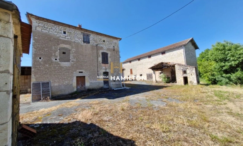 Photos 8 - Rurale - CORPS DE FERME (HAMEAU) À REPENSER & RENOVER - ENTRE CORDES ET GAILLAC
