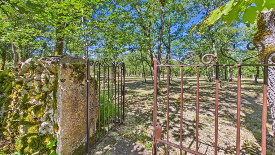 Photos 18 - Touristique - Propriété de charme en pierre au coeur des Causses du Quercy