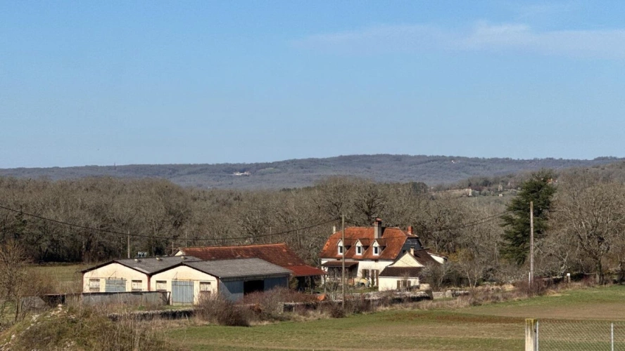 Photos 16 - Rurale - Corps de ferme  à rénover à proximité de Limogne-en-Quercy