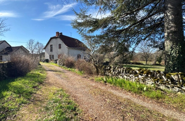 Photos 3 - Rurale - Corps de ferme  à rénover à proximité de Limogne-en-Quercy