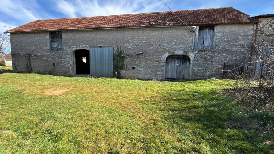 Photos 4 - Rurale - Corps de ferme  à rénover à proximité de Limogne-en-Quercy