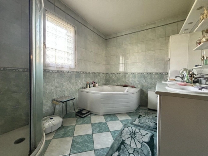 Photos 14 - Équestre - Maison 5 chambres, 210 m2 avec piscine