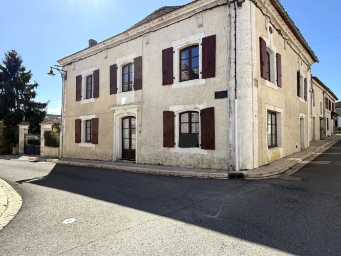 Photos 1 - Rurale - MAISON DE CARACTERE