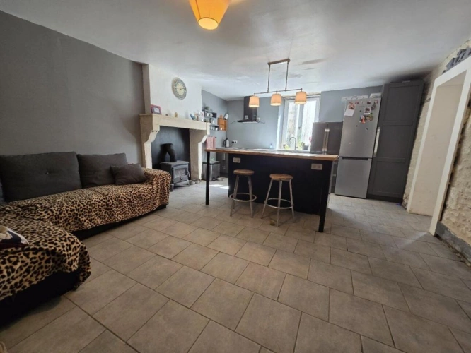 Photos 12 - Touristique - Ensemble comprenant 3 maisons, des granges et un terrain à vendre