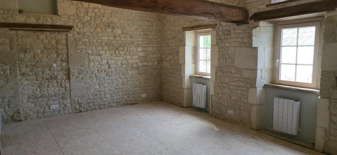 Photos 10 - Touristique - Charmante propriété en pierre de 5 chambres avec gîte