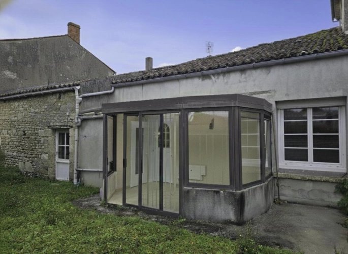 Photos 13 - Rurale - Propriété rénovée avec dépendance