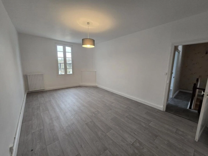 Photos 7 - Rurale - Propriété rénovée avec dépendance