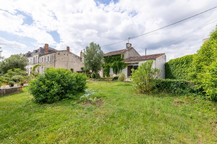 Photos 5 - Prestige - Une maison bourgeoise au coeur de la campagne