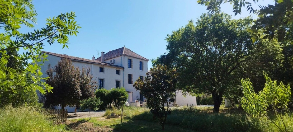 Photos 15 - Équestre - Magnifique maison de caractère avec gite, piscine, dépendance et 4.4ha