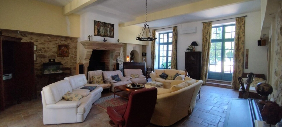 Photos 9 - Équestre - Magnifique maison de caractère avec gite, piscine, dépendance et 4.4ha