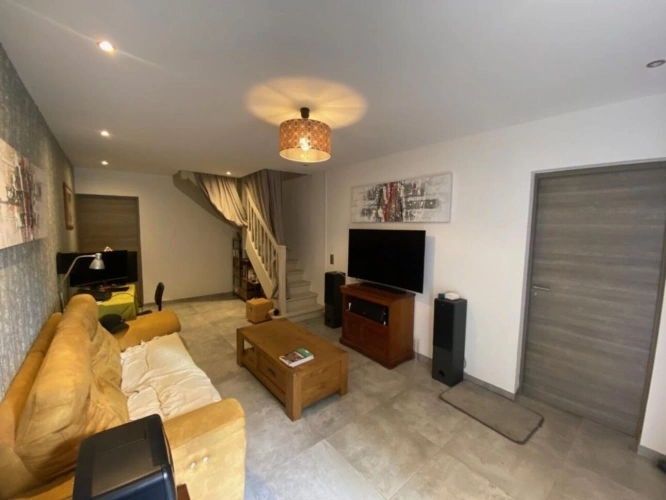 Photos 13 - Prestige - Ensemble immobilier avec jardin, piscine et vue sur la cité médiévale