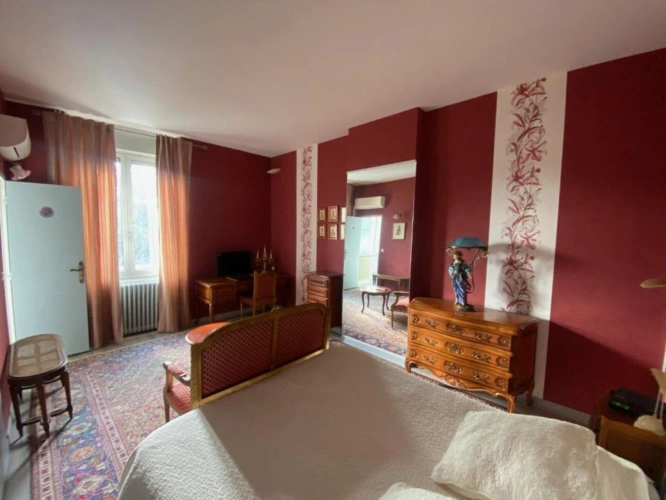 Photos 5 - Prestige - Ensemble immobilier avec jardin, piscine et vue sur la cité médiévale