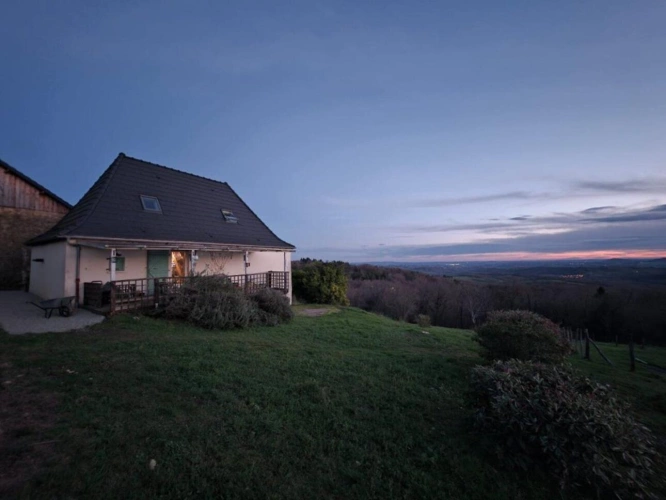 Photos 2 - Rurale - Charmante maison de village avec ces 2 belles granges