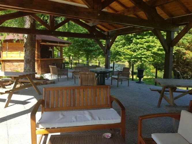 Photos 11 - Touristique - Camping paisible au coeur du village