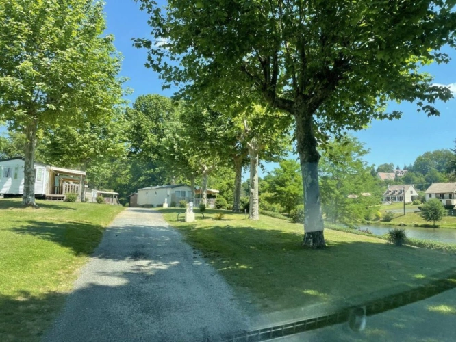Photos 12 - Touristique - Camping paisible au coeur du village
