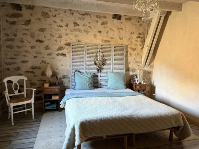 Photos 9 - Touristique - Maison de caractère avec chambres d'hôtes, vue exceptionnelle et accès rivière