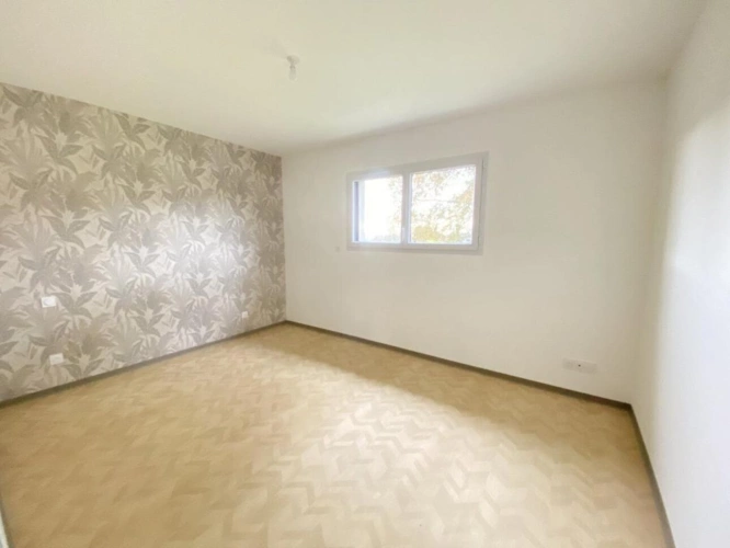 Photos 10 - Rurale - Villa neuve d'exception basse consommation au coeur d'un quartier résidentiel avec jardin