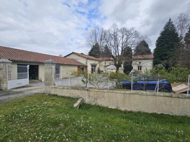 Photos 1 - Touristique - Magnifique ensemble immobilier