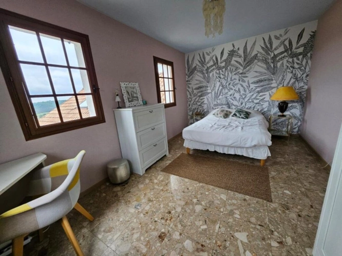 Photos 17 - Agricole - Une maison d'habitation spacieuse  avec piscine