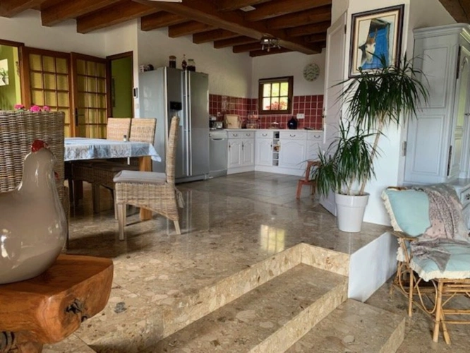 Photos 7 - Agricole - Une maison d'habitation spacieuse  avec piscine