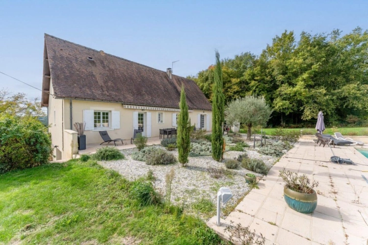 Photos 10 - Rurale - Propriété familiale avec piscine et dépendances - Bassillac-et-Auberoche, aux portes de Périgueux