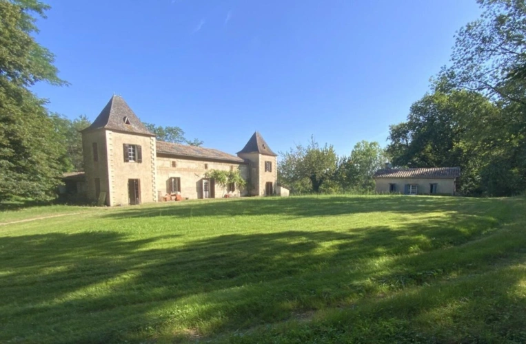 Photos 2 - Touristique - Vieille Ferme de Guyenne du 17eme Lot et Garonne