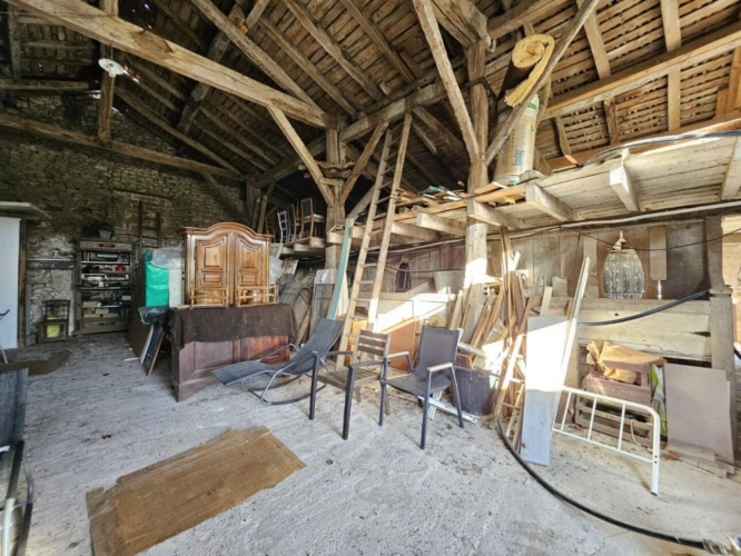 Photos 14 - Equestrian - Propriété en position dominante avec 3 logements, environ 18 Hectares- Piscine