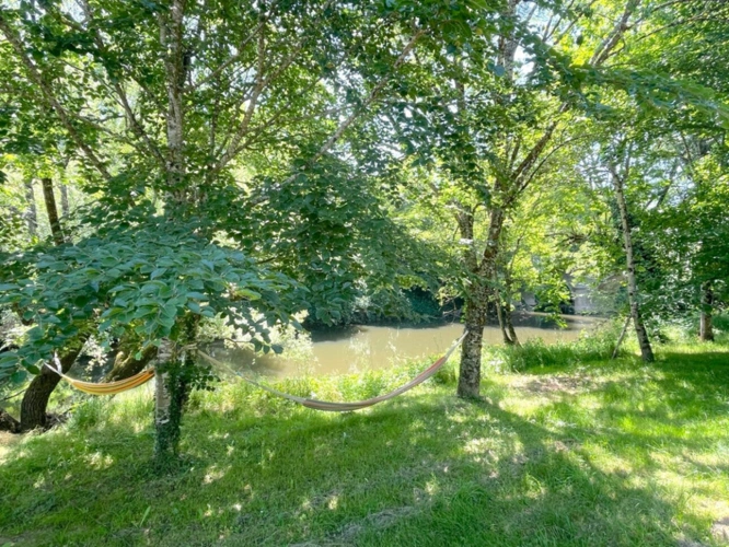 Photos 18 - Rurale - Authenticité, charme et potentiel à seulement 20 minutes de Périgueux