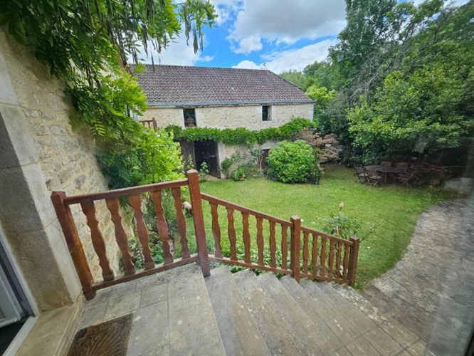 Photos 5 - Rurale - Authenticité, charme et potentiel à seulement 20 minutes de Périgueux