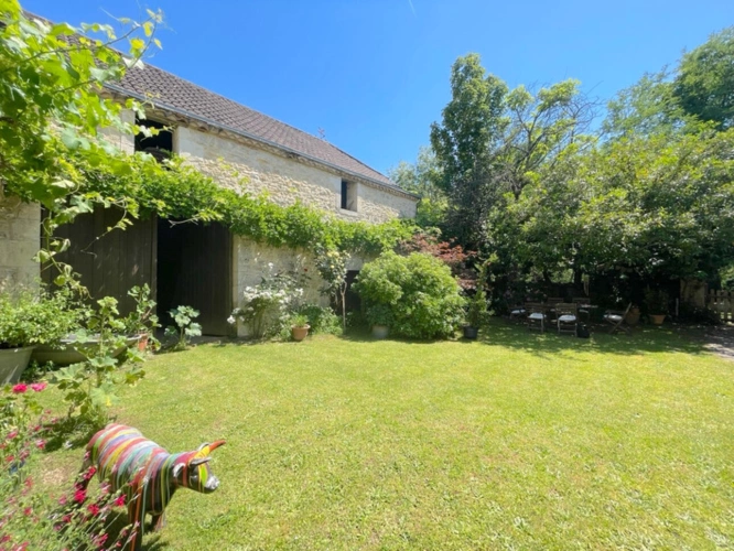 Photos 7 - Rurale - Authenticité, charme et potentiel à seulement 20 minutes de Périgueux