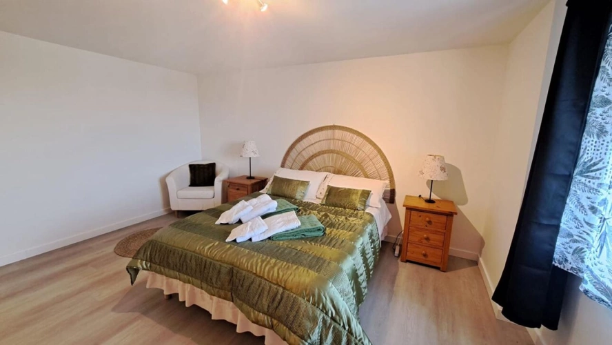 Photos 2 - Touristique - DOMAINE PRIVÉ DE LUXE - 3 GÎTES AVEC PISCINES PRIVÉES + FORT POTENTIEL
