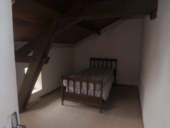 Photos 11 - Touristique - Hiesse - Maison avec 6 chambres, dependences et terrain -  - oportunity chambres d'hotes