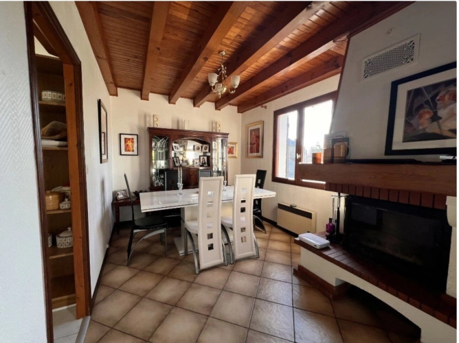 Photos 6 - Touristique - Vouleme - Maison de 5 chambres avec sous-sol, jardin privé, possibilité d'opportunité d'affaires/gîte